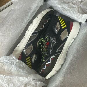 $1075 Authentic New in Box Valentino Geo design leather over lay. Sz 46 13D